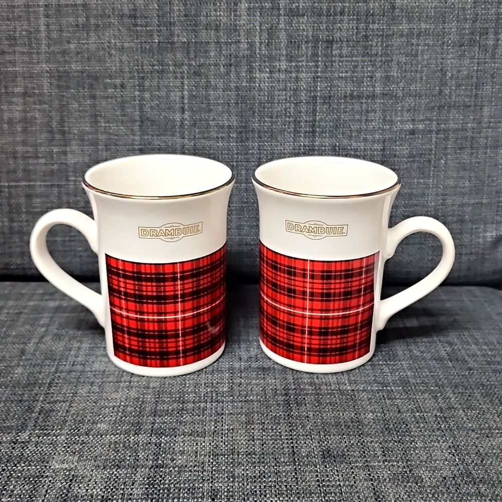 Drambuie Coffee Cups Flared Top Plaid,made in England By Kilncraft